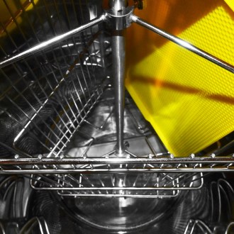 Extracteur de miel avec cuve Mellarius OptiLine 3 r. avec moteur électrique 230V P40