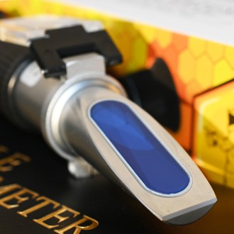 Réfractomètre Catania ATC - saccharimètre - D PLUS