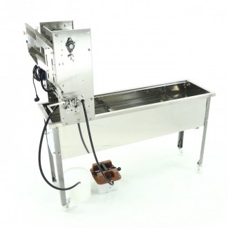 Table à désoperculer avec rails d'alimentation 230V, avec générateur de vapeur - MINIMA