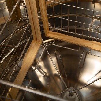 Extracteur de miel Lysoň Basic 4 cadres électrique - sans axe - 230V P60