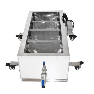 Maturateur à miel avec tamis en cascade et couvercle Mellarius