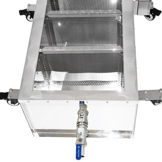 Maturateur à miel avec tamis en cascade et couvercle Mellarius