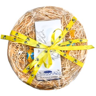 Panier cadeau Pleva avec crèmes pour la peau