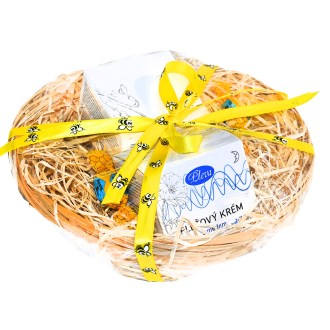 Panier cadeau Pleva avec crèmes pour la peau